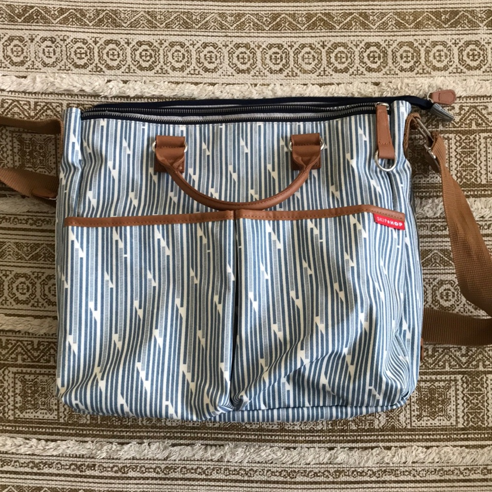 Skip hop diaper bag- lightly used